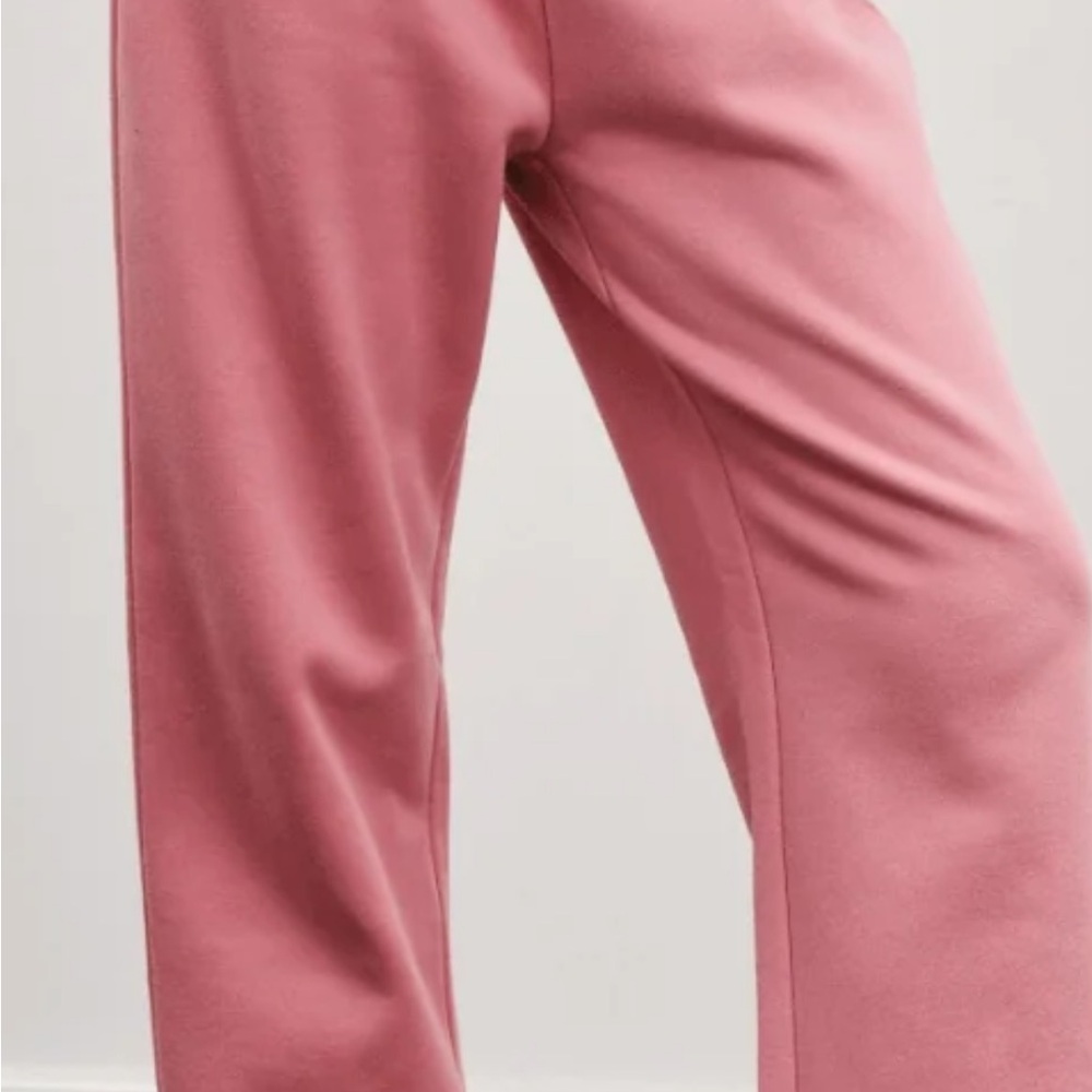 Pink Wide-Leg Pants